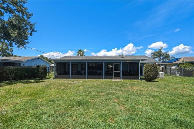 465 SE Asbury Lane, Port St. Lucie, FL 34983