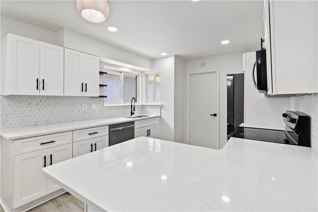 2958 Chipmunk Trail SE, Marietta, GA 30067