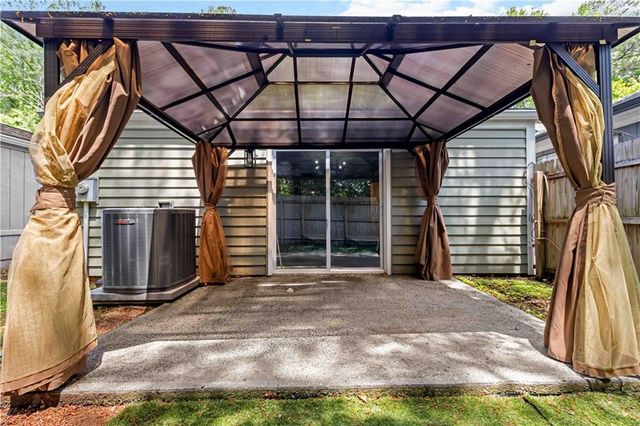 2958 Chipmunk Trail SE, Marietta, GA 30067