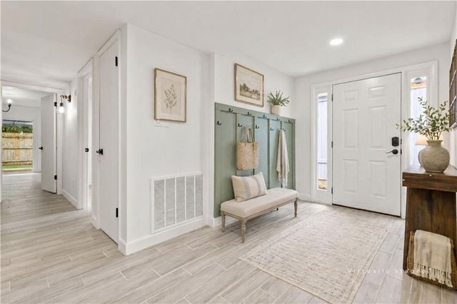 2958 Chipmunk Trail SE, Marietta, GA 30067