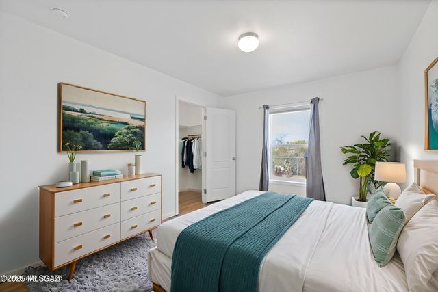 9405 S Vicki Drive, Tucson, AZ 85736