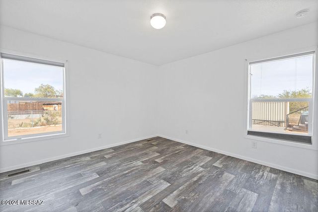 9405 S Vicki Drive, Tucson, AZ 85736