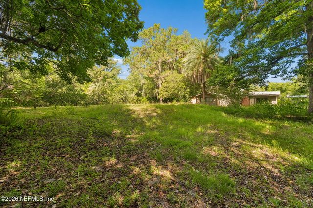 1901 STATE ROAD 13 N, St. Johns, FL 32259