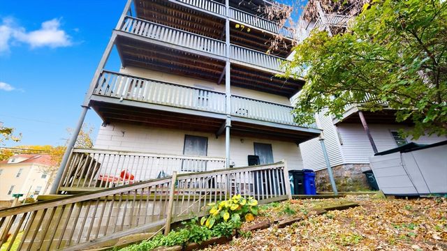 1 Orient Ave 2B, Boston, MA 02128