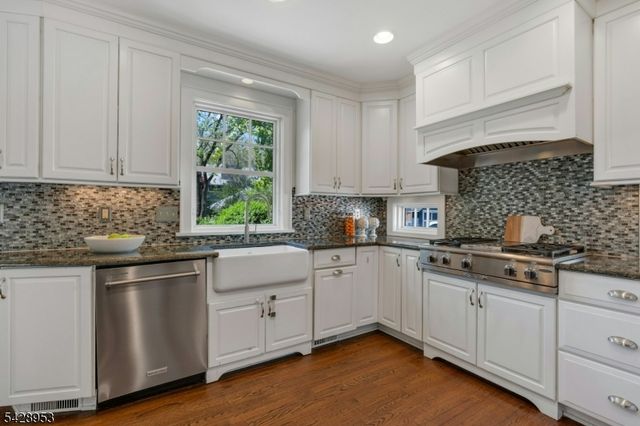 430 Everson Pl, Westfield Town, NJ 07090