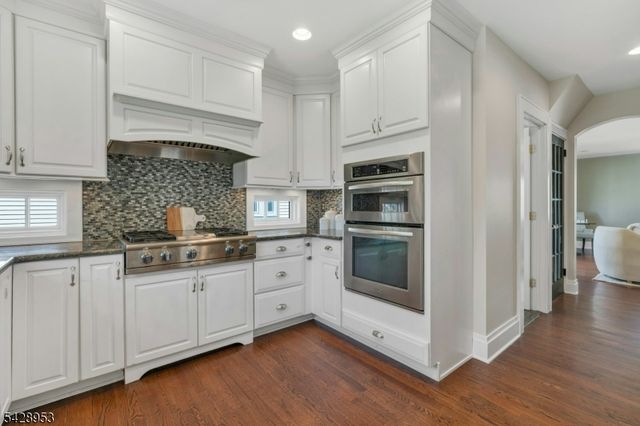430 Everson Pl, Westfield Town, NJ 07090