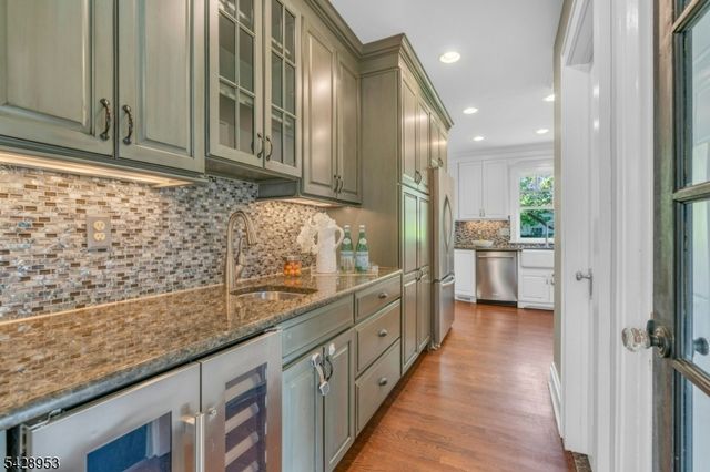 430 Everson Pl, Westfield Town, NJ 07090