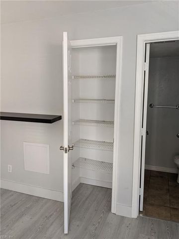 1311 E Ocean View Ave Apt G1, Norfolk, VA 23503