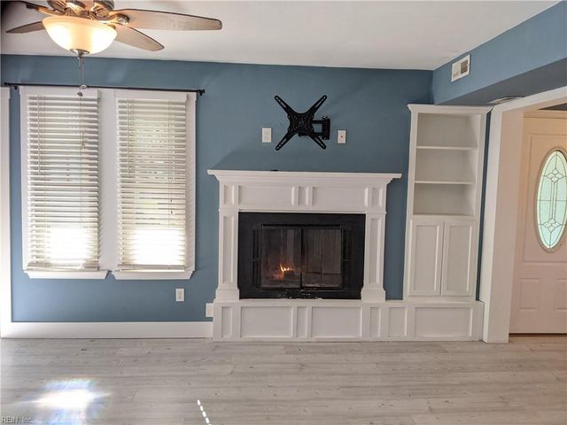 1311 E Ocean View Ave Apt G1, Norfolk, VA 23503