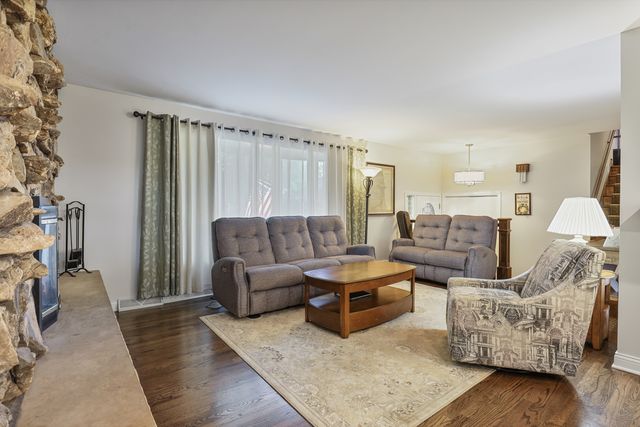 7330 170th Place, Tinley Park, IL 60477