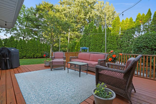 7330 170th Place, Tinley Park, IL 60477