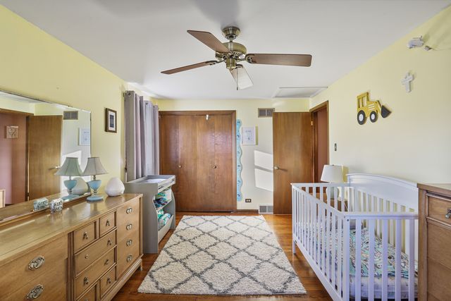 7330 170th Place, Tinley Park, IL 60477