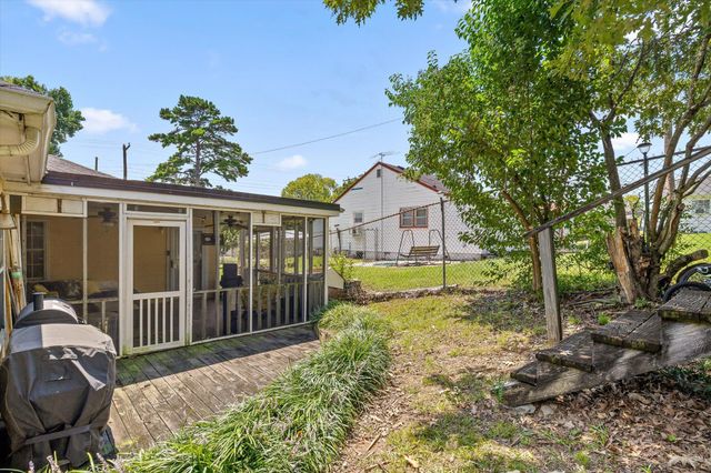 5225 State Line Road, Chattanooga, TN 37412