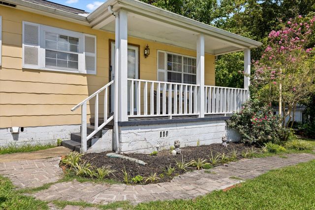 5225 State Line Road, Chattanooga, TN 37412