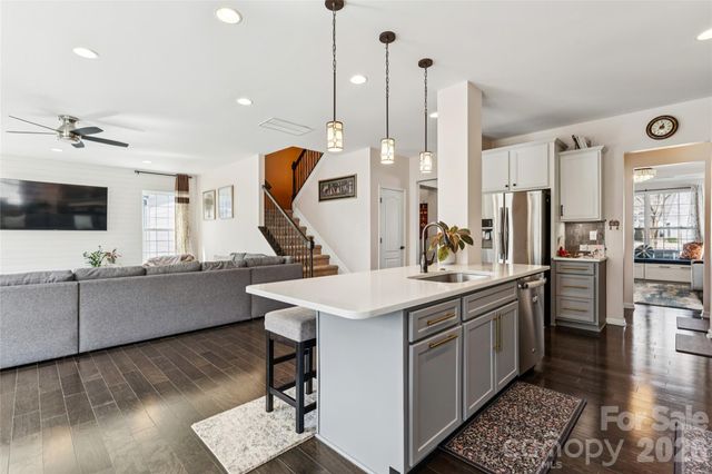 18808 Avery Park Drive, Cornelius, NC 28031