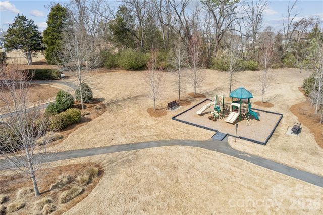 18808 Avery Park Drive, Cornelius, NC 28031