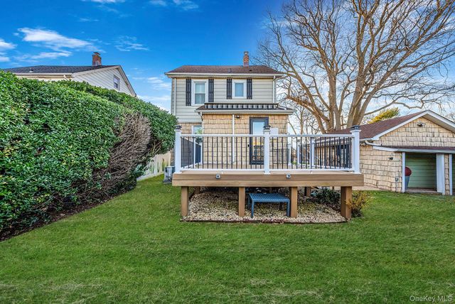 32 Everett, Lynbrook, NY 11563