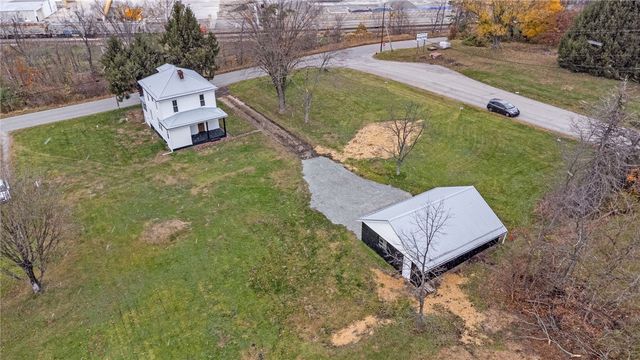 602 Dexter Road, Upper Tyrone Twp, PA 15683