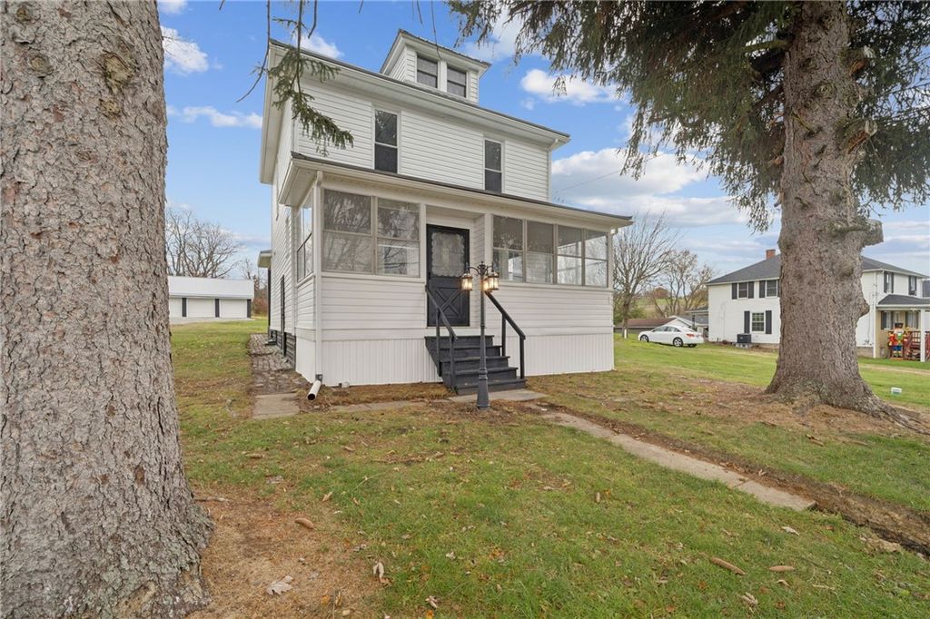 602 Dexter Road, Upper Tyrone Twp, PA 15683