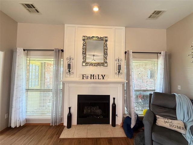 12127 SW 4th Street, Yukon, OK 73099