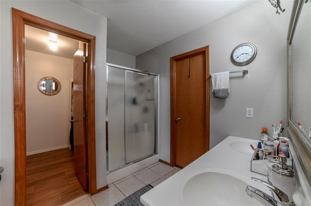 12127 SW 4th Street, Yukon, OK 73099