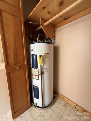 215 Pinellas Lane, Waynesville, NC 28785