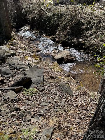 215 Pinellas Lane, Waynesville, NC 28785