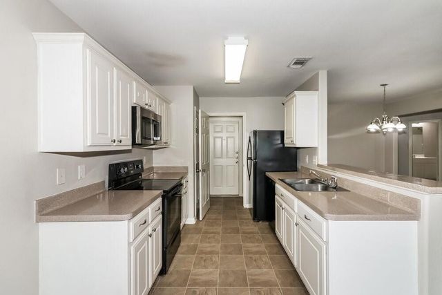 6919 Garnet Trail Lane, Richmond, TX 77469