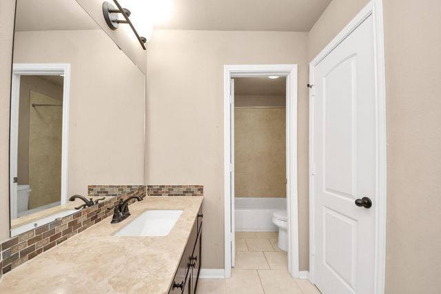 8447 Roland Canyon Drive, Cypress, TX 77433