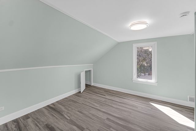 35 S 16th Avenue, Maywood, IL 60153