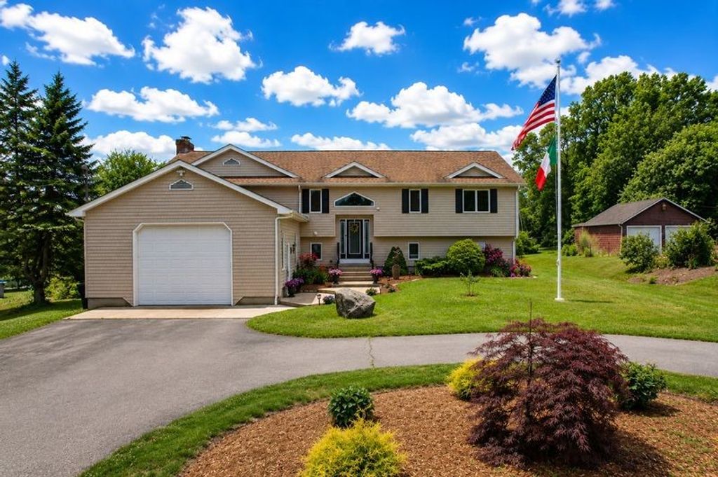 230 Curtis Corner Road, South Kingstown, RI 02879