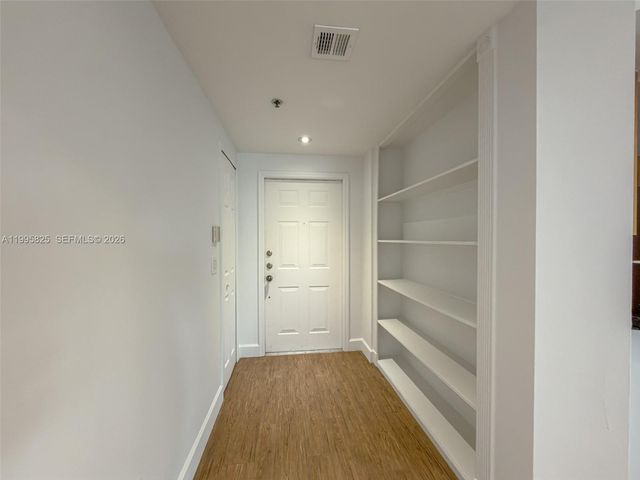 3245 NE 184th St 13405, Aventura, FL 33160