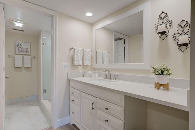 300 N Highway A1a A201, Jupiter, FL 33477