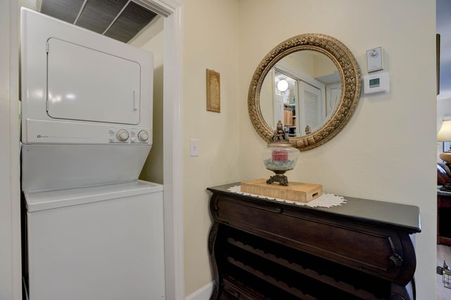 300 N Highway A1a A201, Jupiter, FL 33477