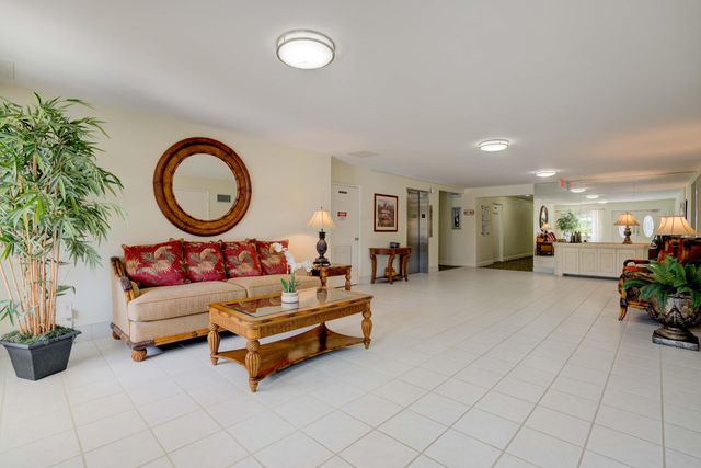 300 N Highway A1a A201, Jupiter, FL 33477