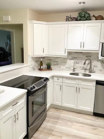 300 N Highway A1a A201, Jupiter, FL 33477