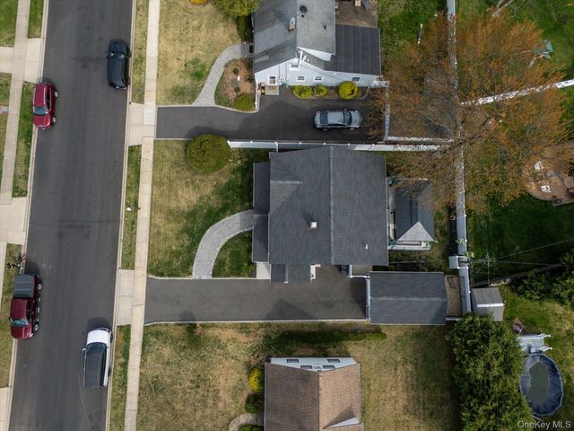 106 Hickory Lane, Levittown, NY 11756
