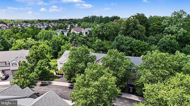 418 NOTTINGHAM LN, Collegeville, PA 19426