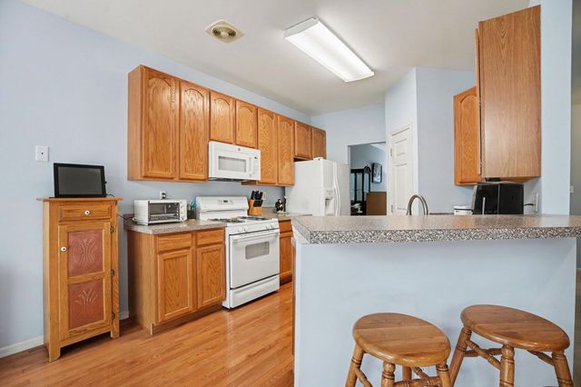 418 NOTTINGHAM LN, Collegeville, PA 19426