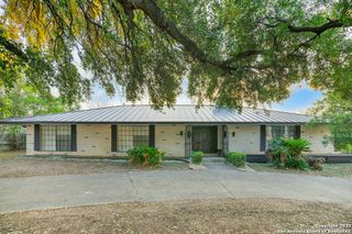 605 Squires, Castle Hills, TX 78213