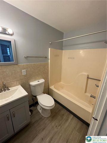 41 North 11th Street A, Allentown City, PA 18102