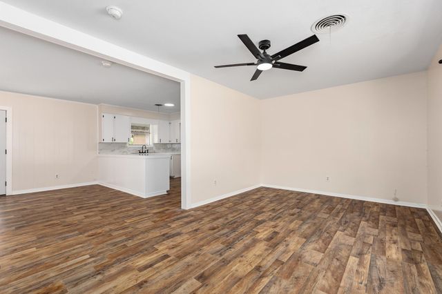 407 Oleta Avenue, Lufkin, TX 75901