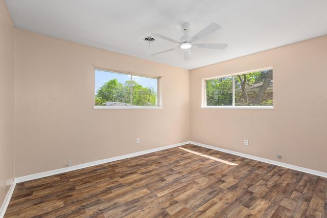 407 Oleta Avenue, Lufkin, TX 75901