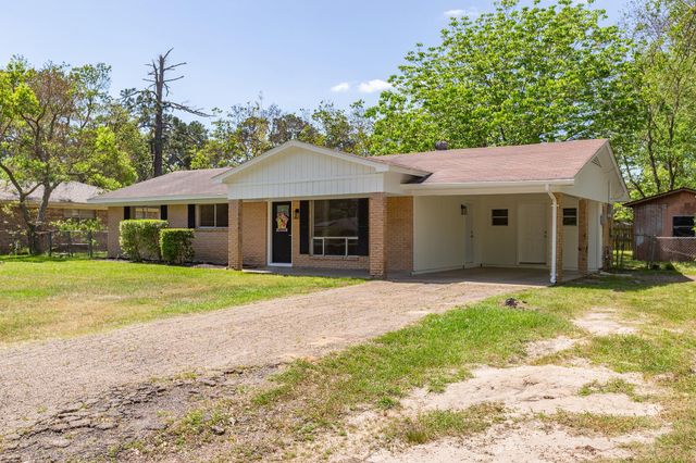 407 Oleta Avenue, Lufkin, TX 75901