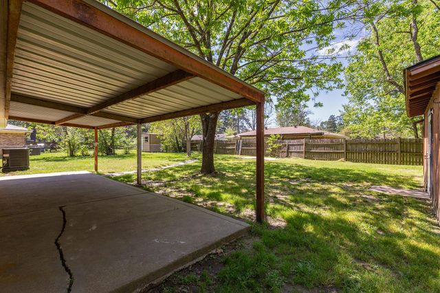 407 Oleta Avenue, Lufkin, TX 75901