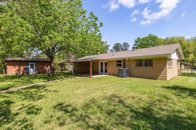 407 Oleta Avenue, Lufkin, TX 75901