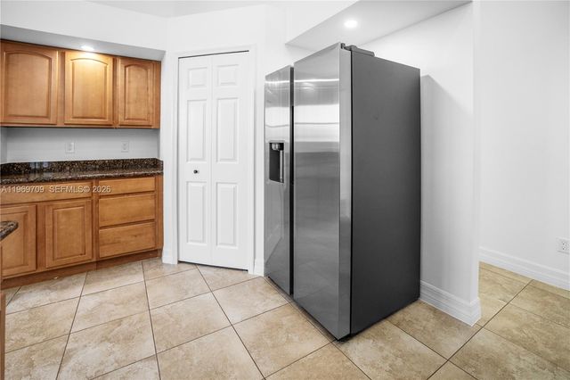 401 NW 27TH ave, Cape Coral, FL 33993