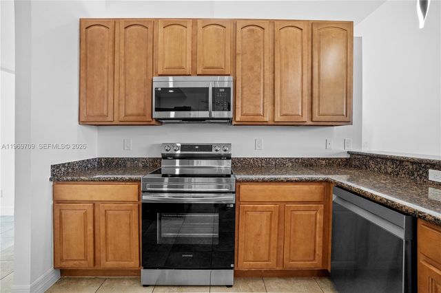 401 NW 27TH ave, Cape Coral, FL 33993