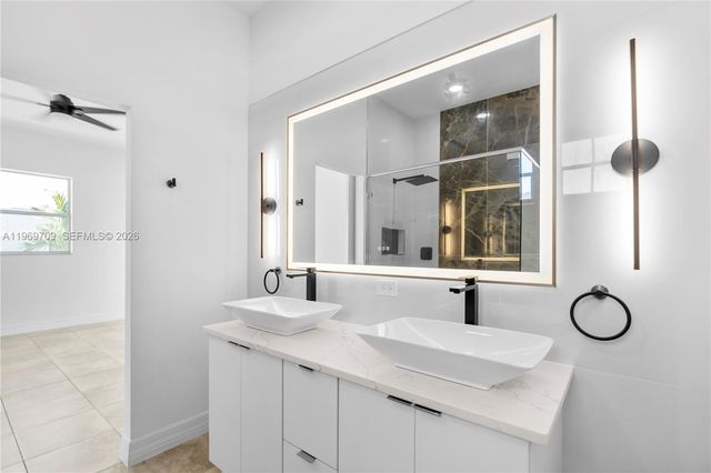 401 NW 27TH ave, Cape Coral, FL 33993