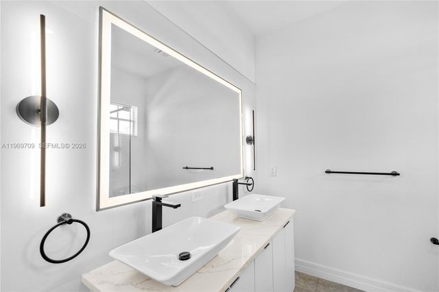 401 NW 27TH ave, Cape Coral, FL 33993